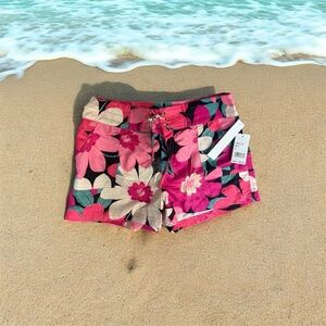 Vibrant Floral Women's Bermuda Shorts